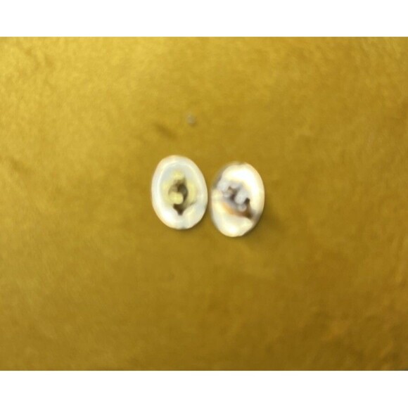 Oval Engraved Initial K Post Earrings 14K Solid Yellow Gold W 14K Backs 1.1 Gram - Picture 5 of 9